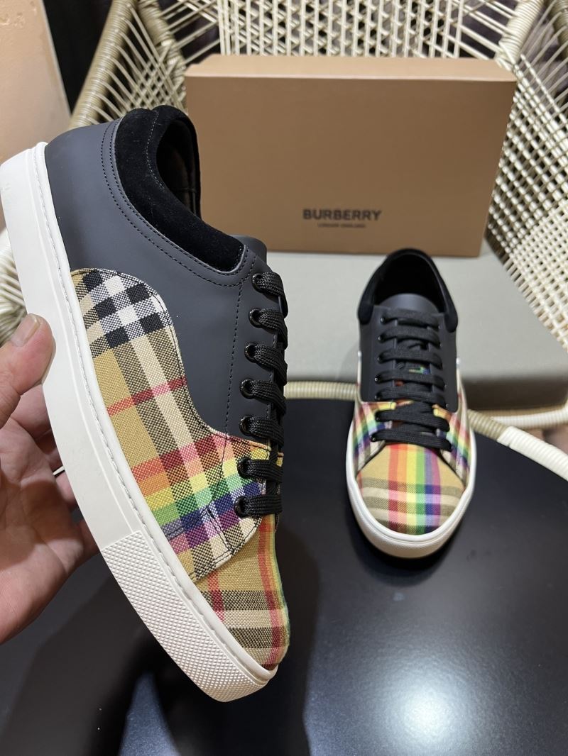 Burberry Low Shoes